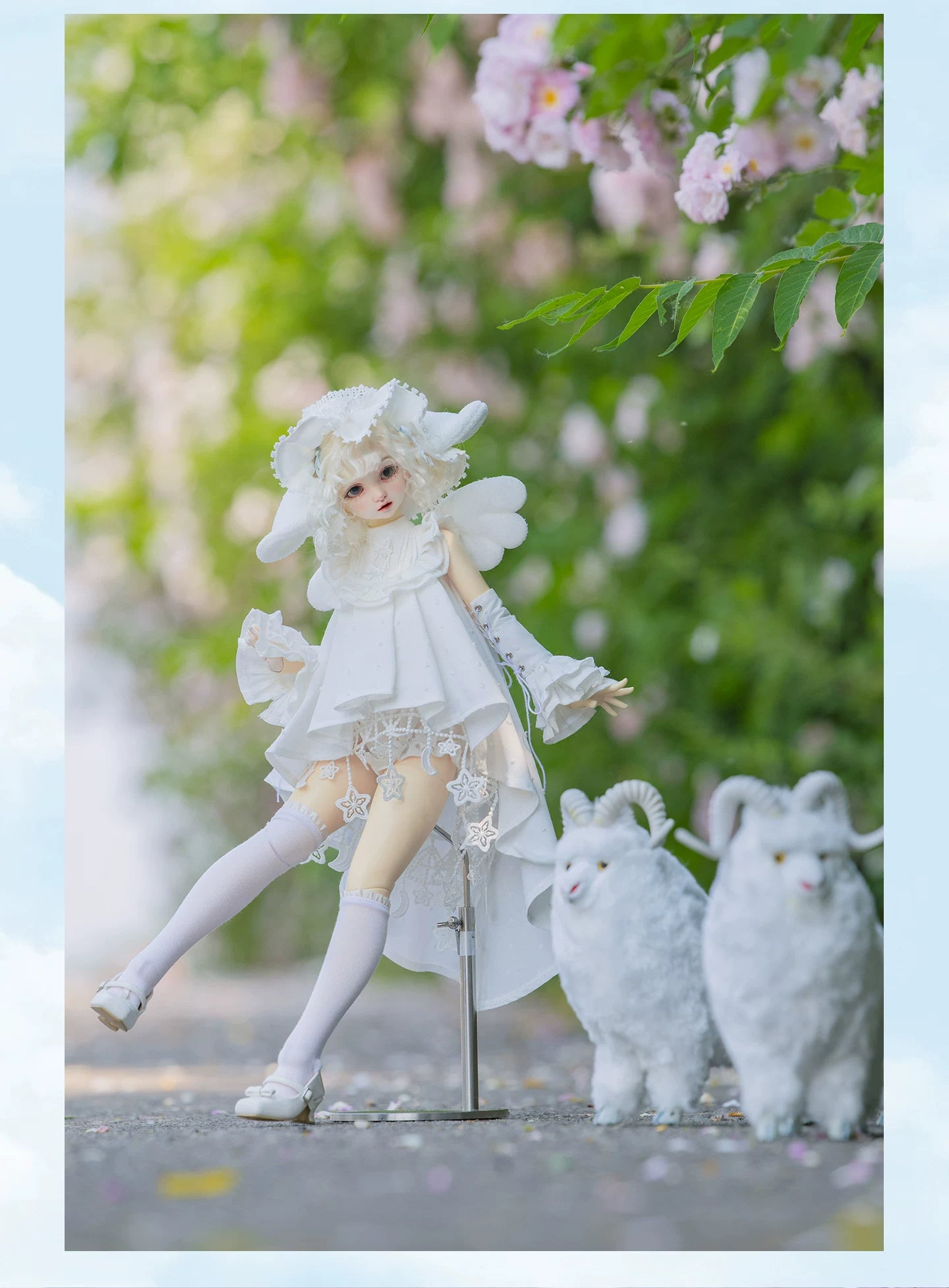 1/4 BJD Outfit, Soft Cute Angel Lace Dress Clothes Set